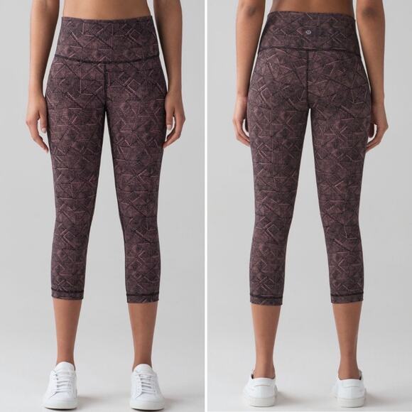 Lululemon Wunder Under Crop Hi-Rise Full-On Luxtreme 21" Pink Black Diamond - Picture 1 of 8